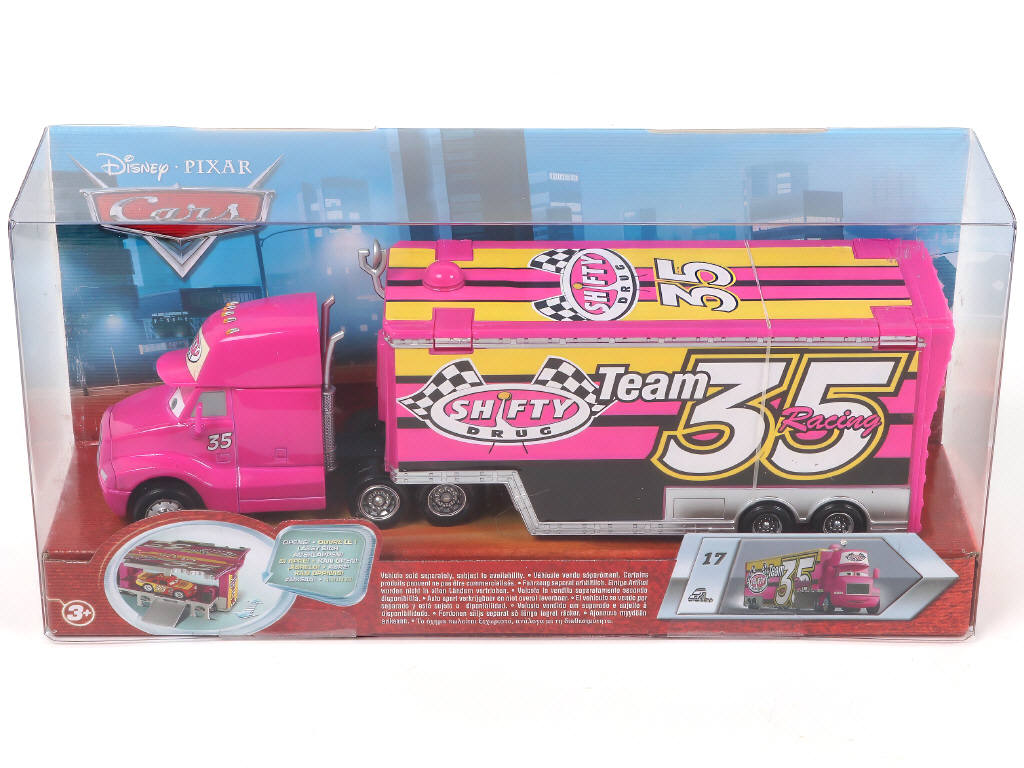 Lot 132 - MATTEL (USA) (1)