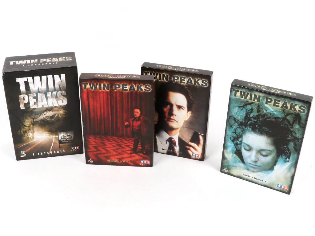 Lot 102 - DIVERS (6)