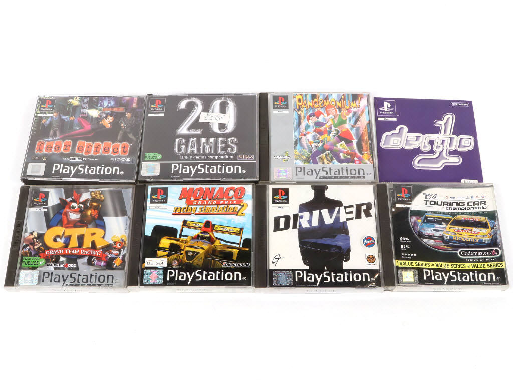 Lot 23 - SONY (JAPON) (37)