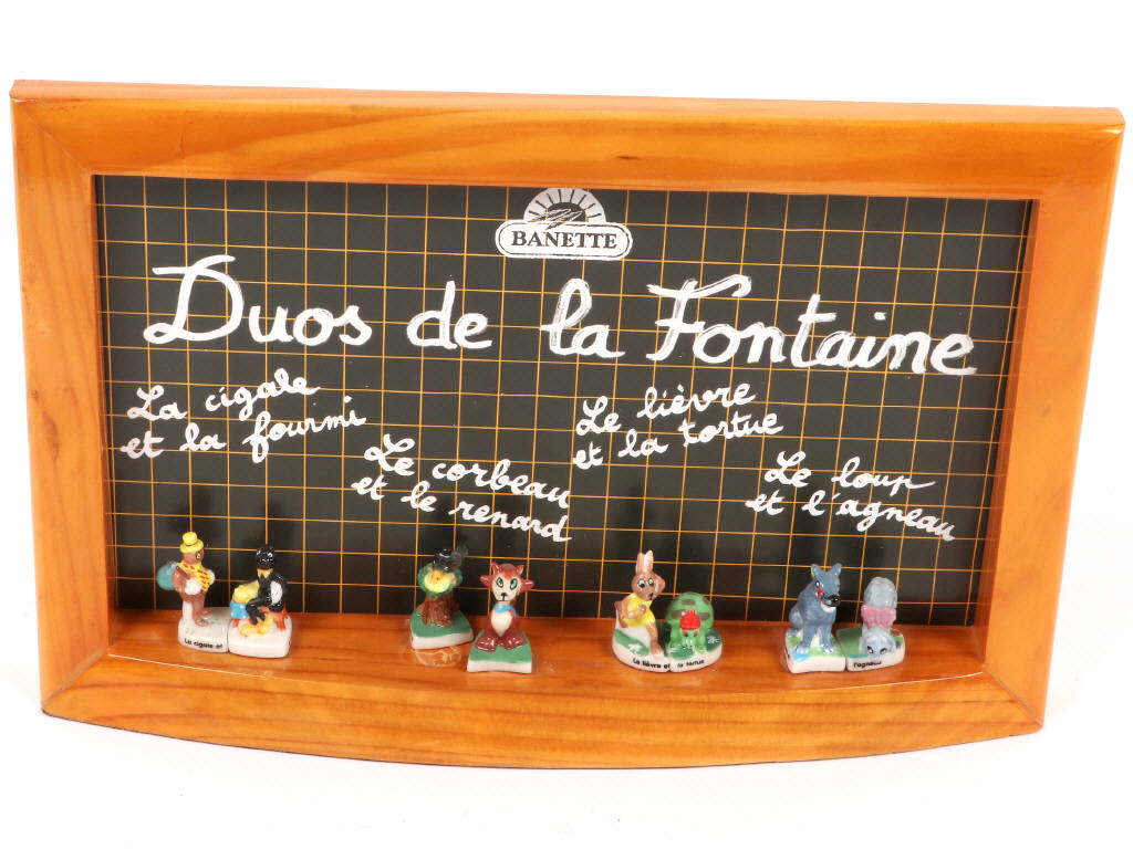 Lot 128 - DIVERS (5)