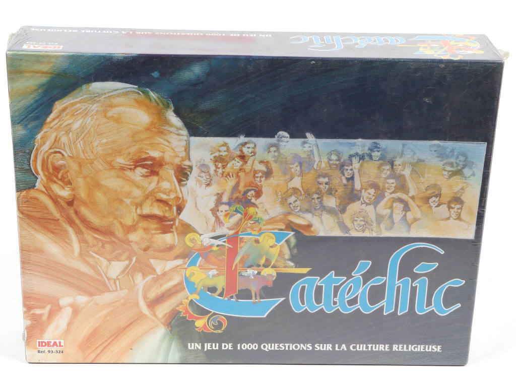 Lot 114 - DIVERS (4)