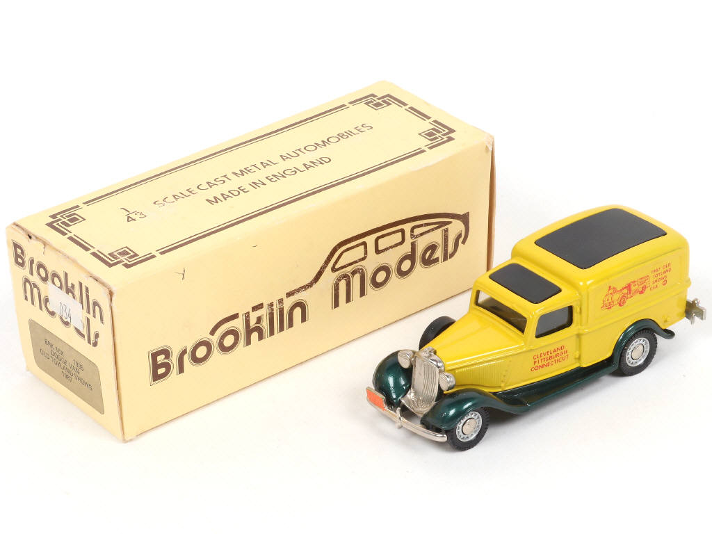 Lot 158 - BROOKLIN MODELS (GB) (1)