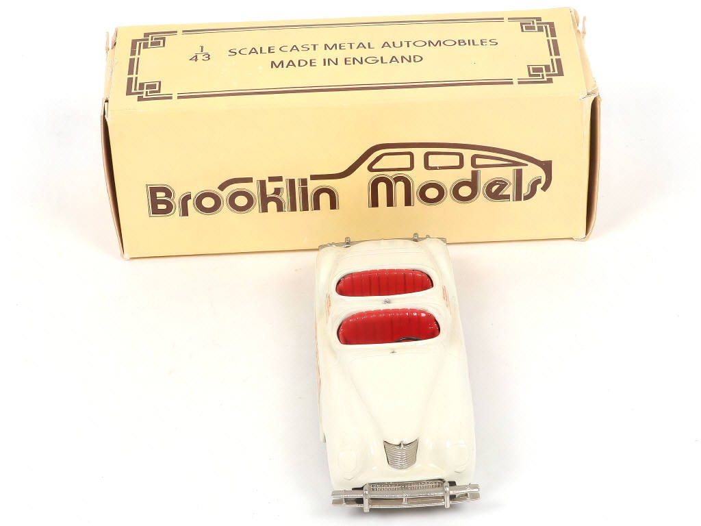 Lot 162 - BROOKLIN MODELS (GB) (1)