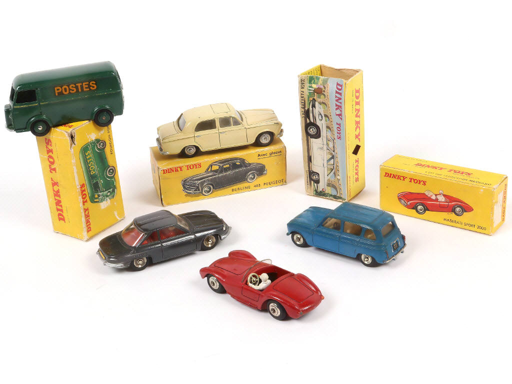 Lot 277 - DINKY TOYS (FRANCE) (5)