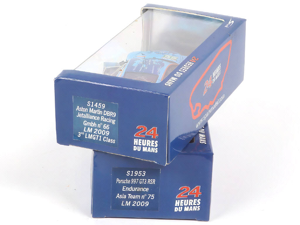 Lot 102 - SPARK (MACAU) (2)