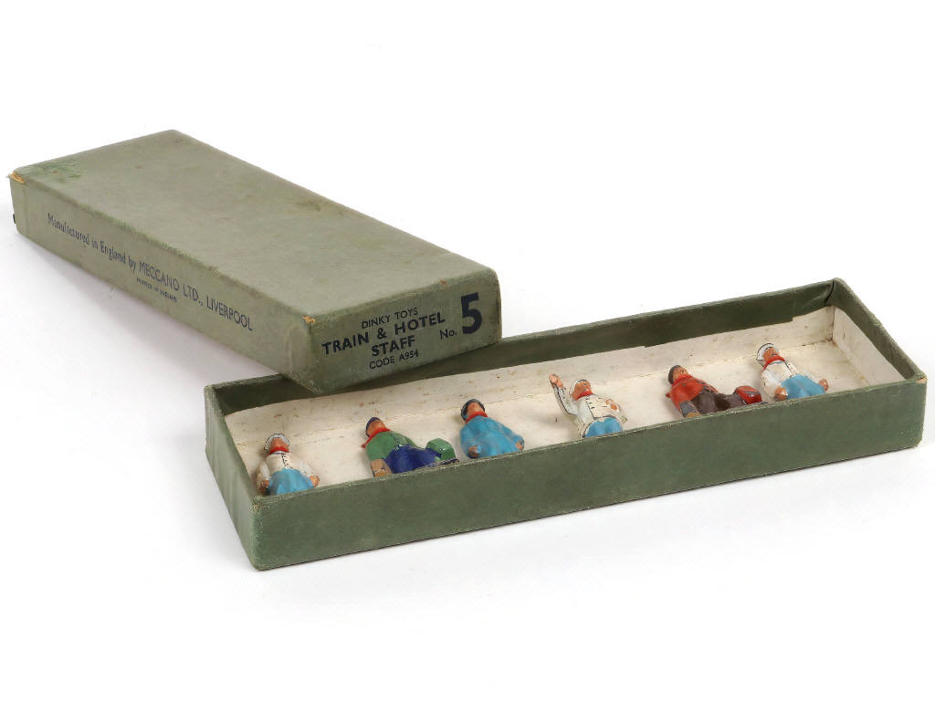 Lot 296 - DINKY TOYS (GB) (1)