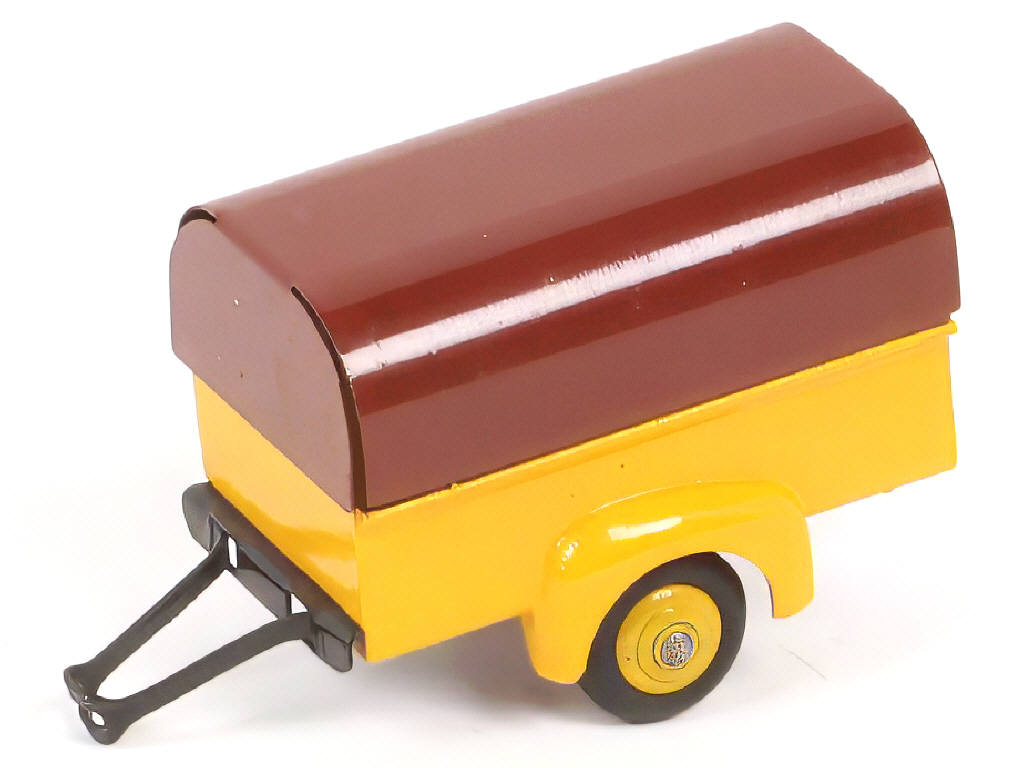 Lot 243 - DINKY TOYS (FRANCE) (1)