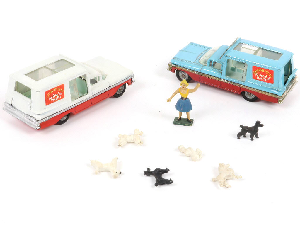 Lot 170 - CORGI TOYS (GB) (2)