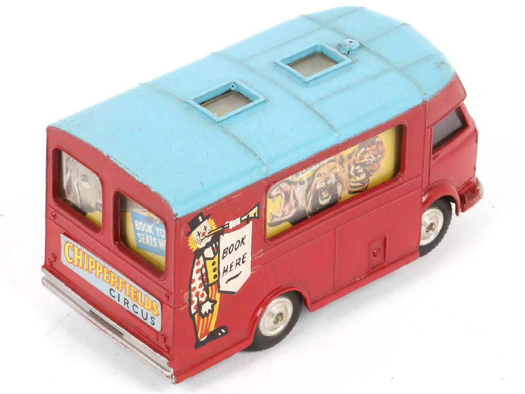 Lot 166 - CORGI TOYS (GB) (1)