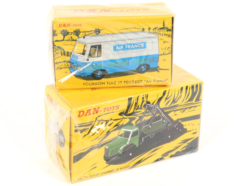 Lot 134 - DAN-TOYS (FRANCE) (2)