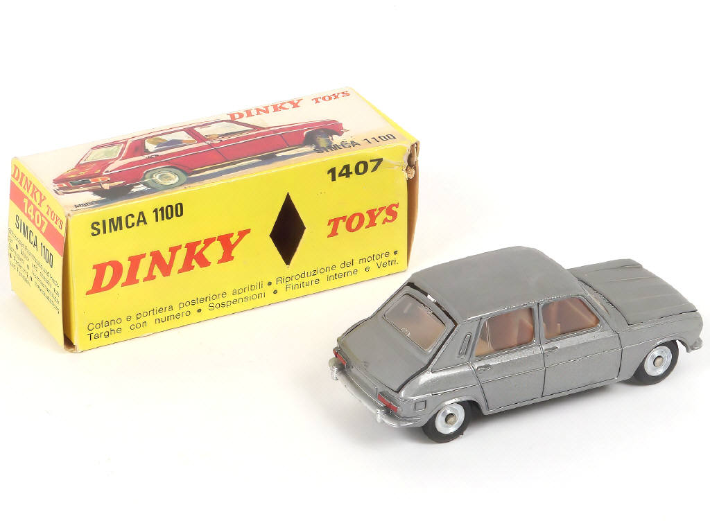 Lot 231 - DINKY TOYS (FRANCE) (1)