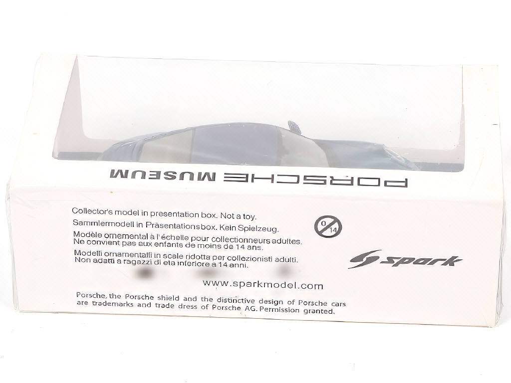 Lot 75 - SPARK (MACAU) (1)