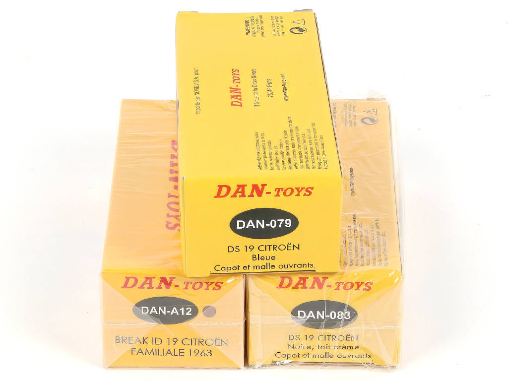 Lot 155 - DAN-TOYS (FRANCE) (3)