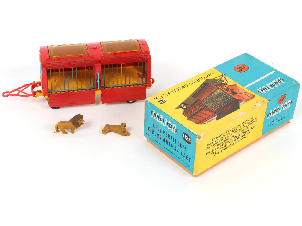 Lot 161 - CORGI TOYS (GB) (1)