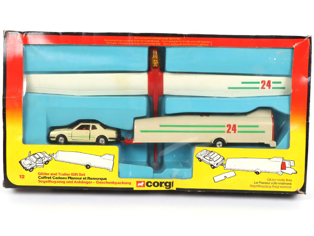 Lot 167 - CORGI TOYS (GB) (1)