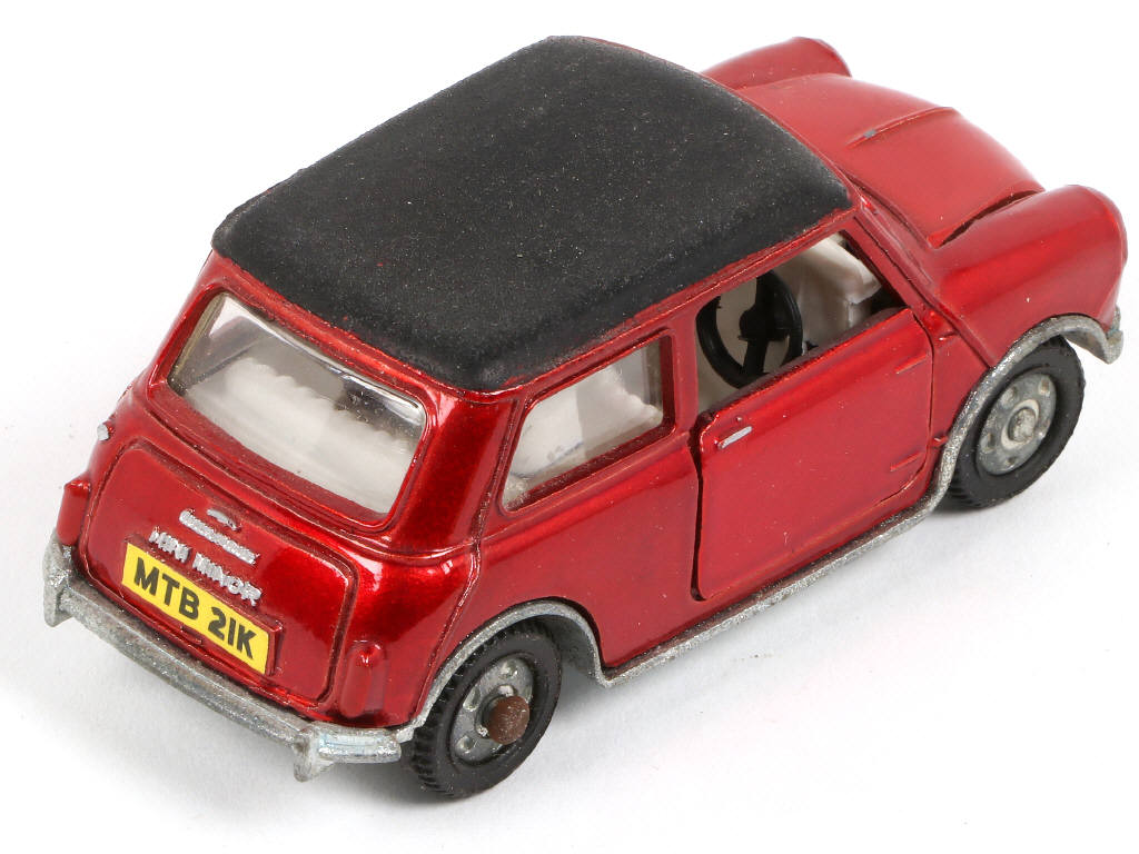 Lot 291 - DINKY TOYS (GB) (1)
