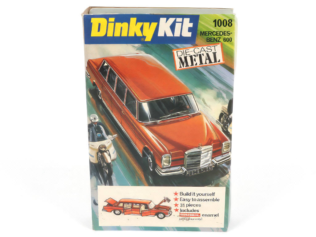 Lot 284 - DINKY TOYS (GB) (1)