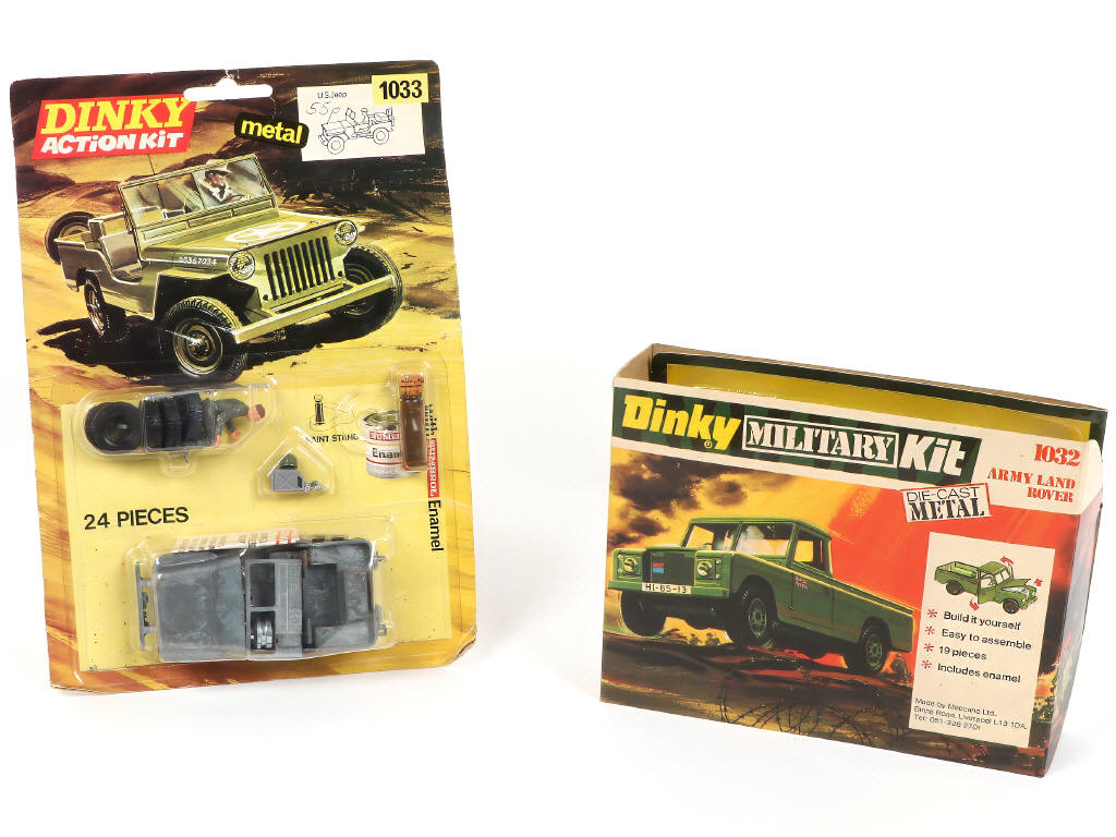 Lot 328 - DINKY TOYS (GB) (2)