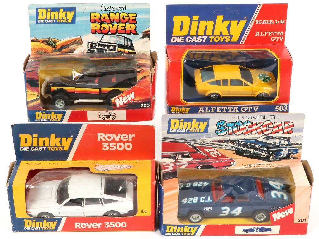 Lot 332 - DINKY TOYS (GB) (4)