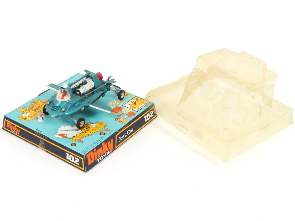 Lot 285 - DINKY TOYS (GB) (1)