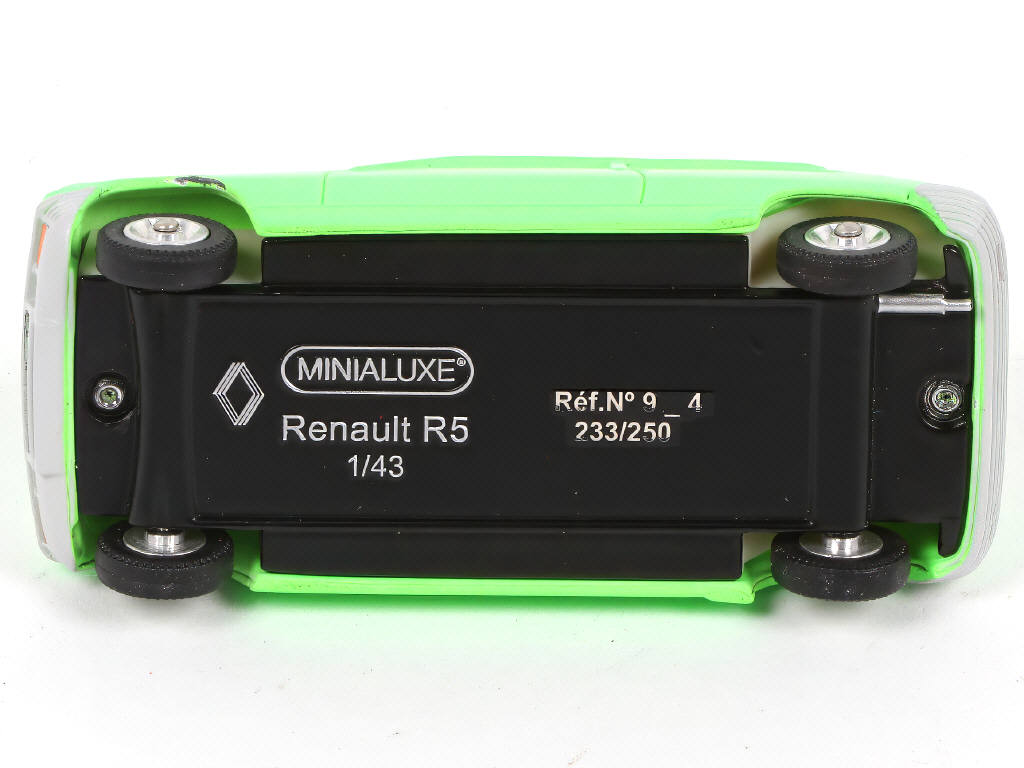 Lot 221 - MINIALUXE (FRANCE) (1)