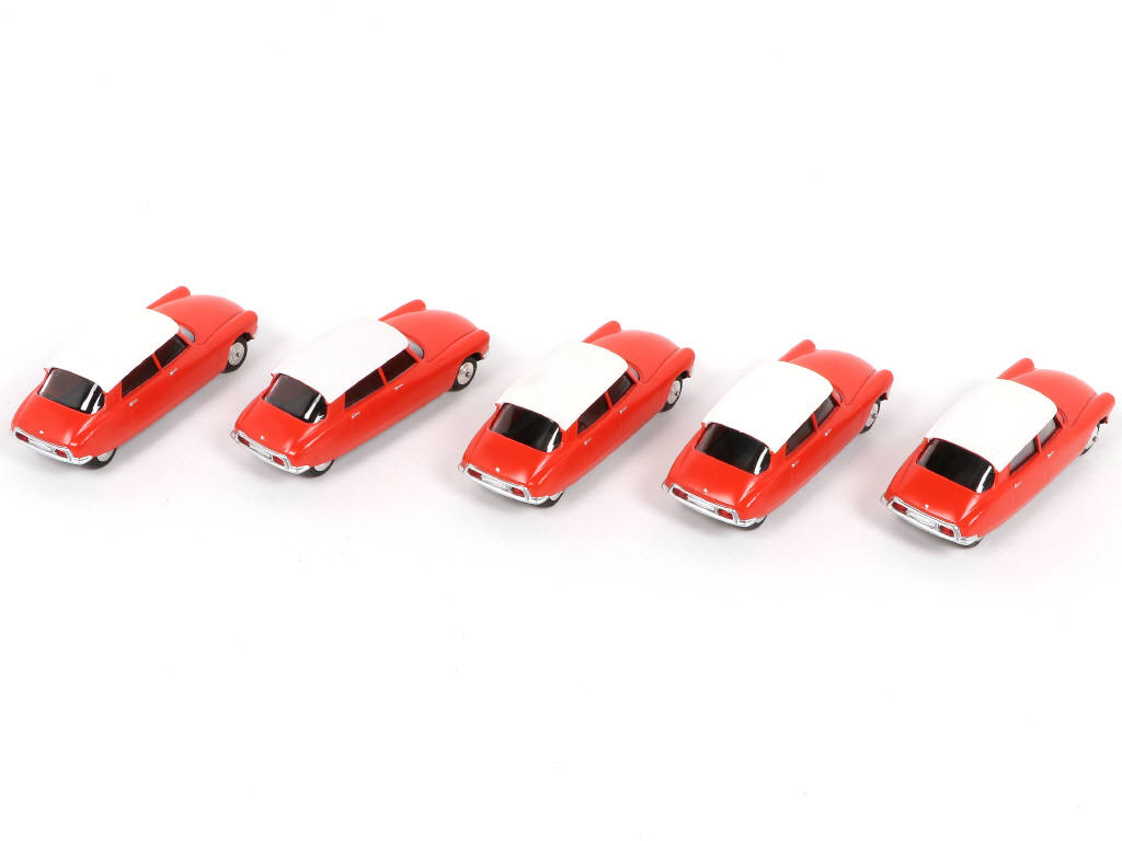 Lot 212 - MINIALUXE (FRANCE) (1)