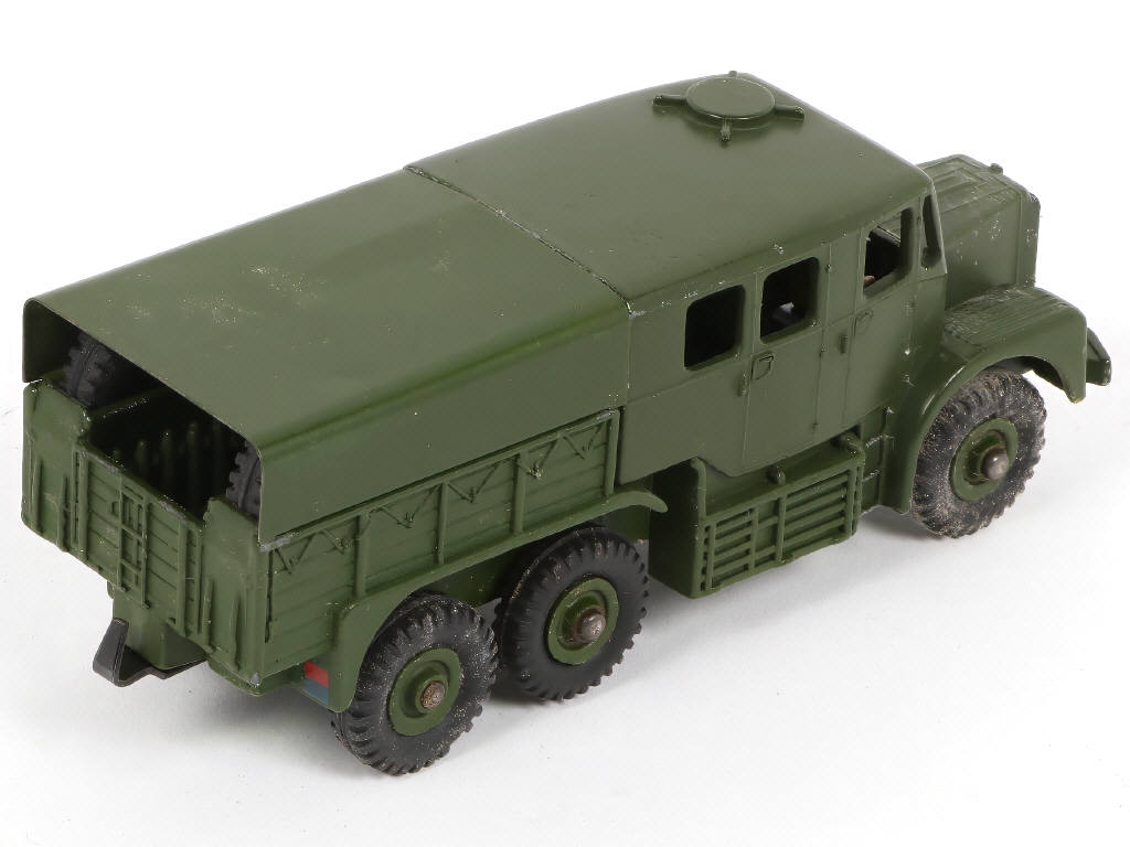 Lot 320 - DINKY TOYS (GB) (1)