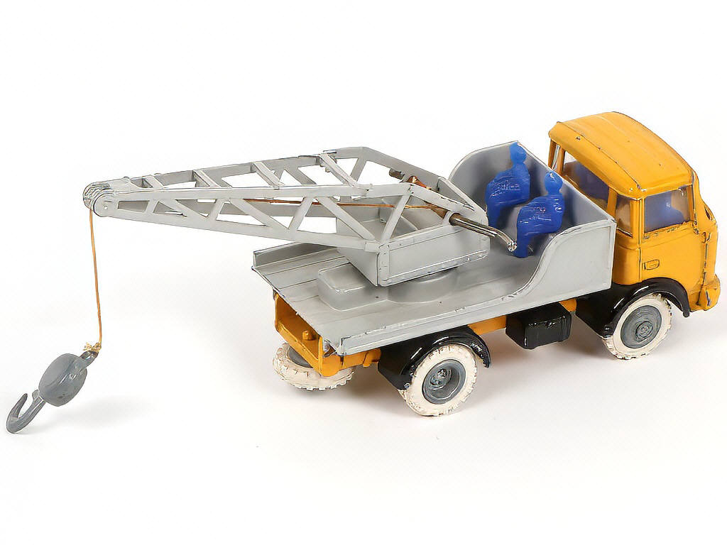 Lot 211 - FRANCE JOUETS (FRANCE) (3)