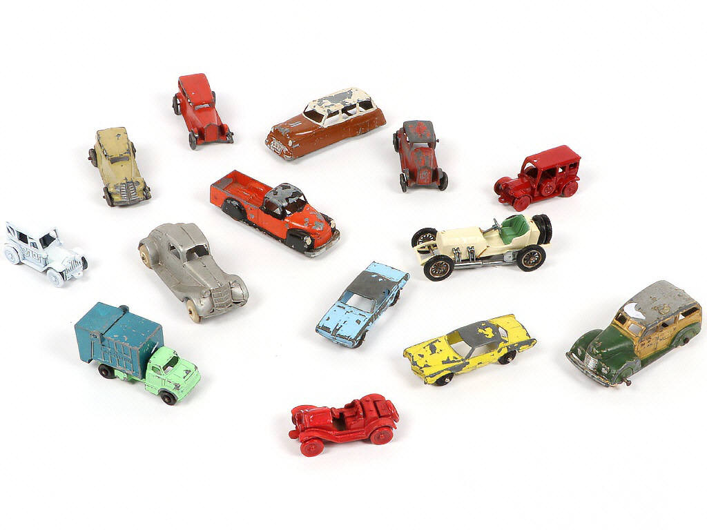 Lot 61 - DIVERS (14)