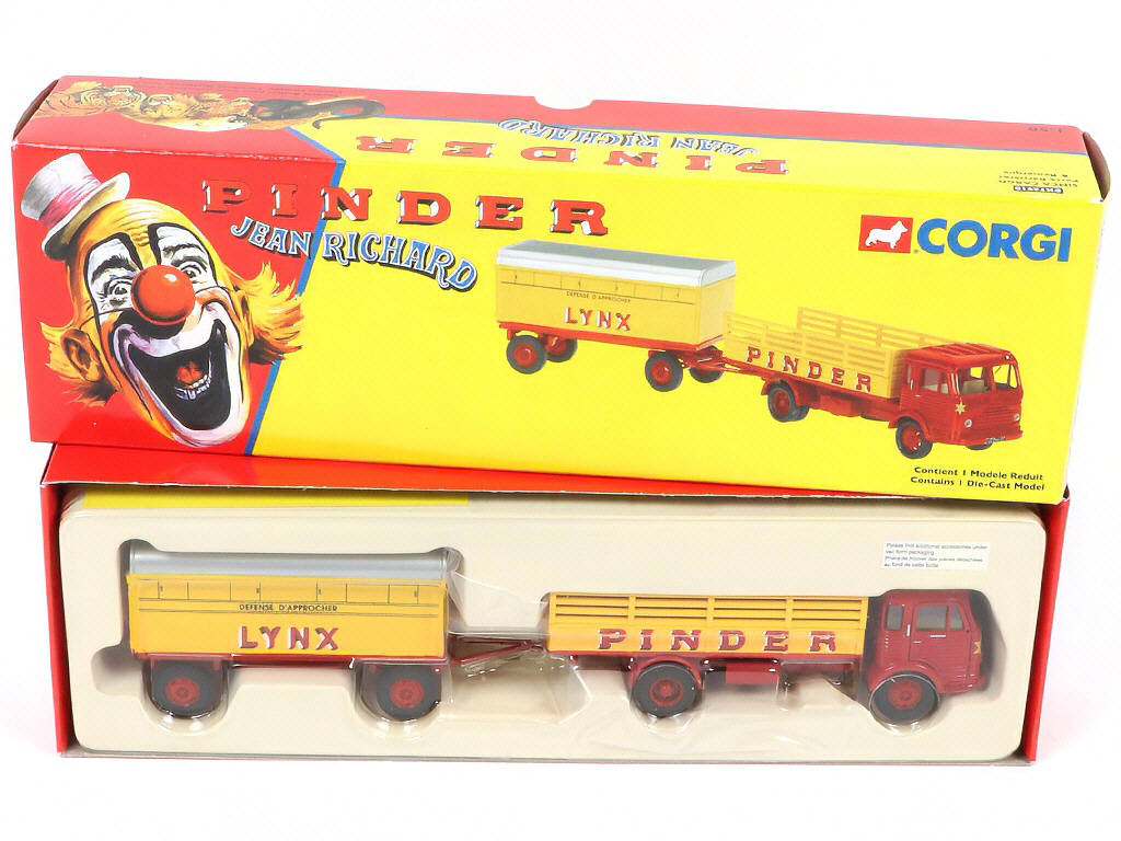 Lot 203 - CORGI TOYS (GB) (5)