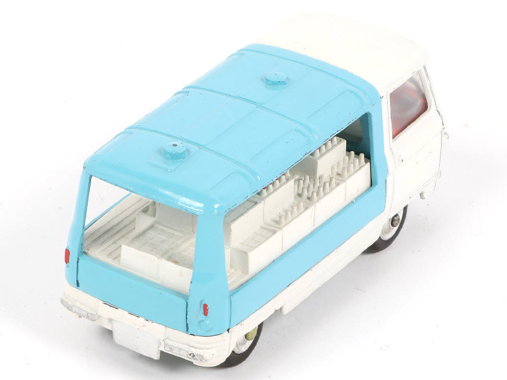 Lot 182 - CORGI TOYS (GB) (1)