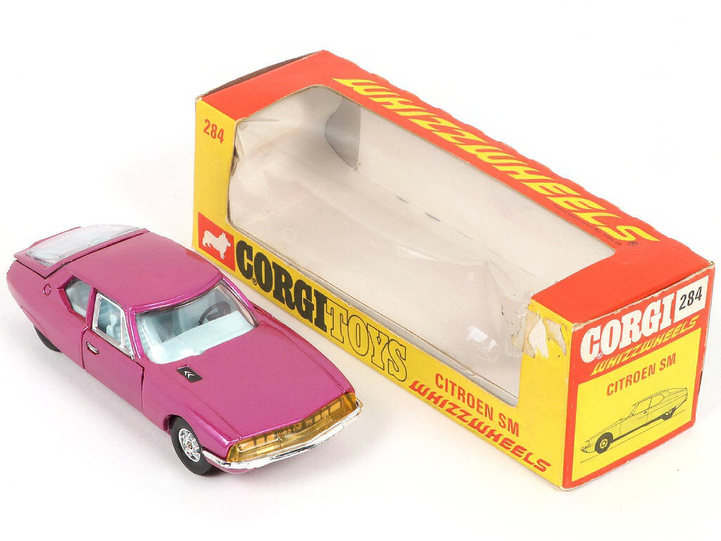 Lot 173 - CORGI TOYS (GB) (1)