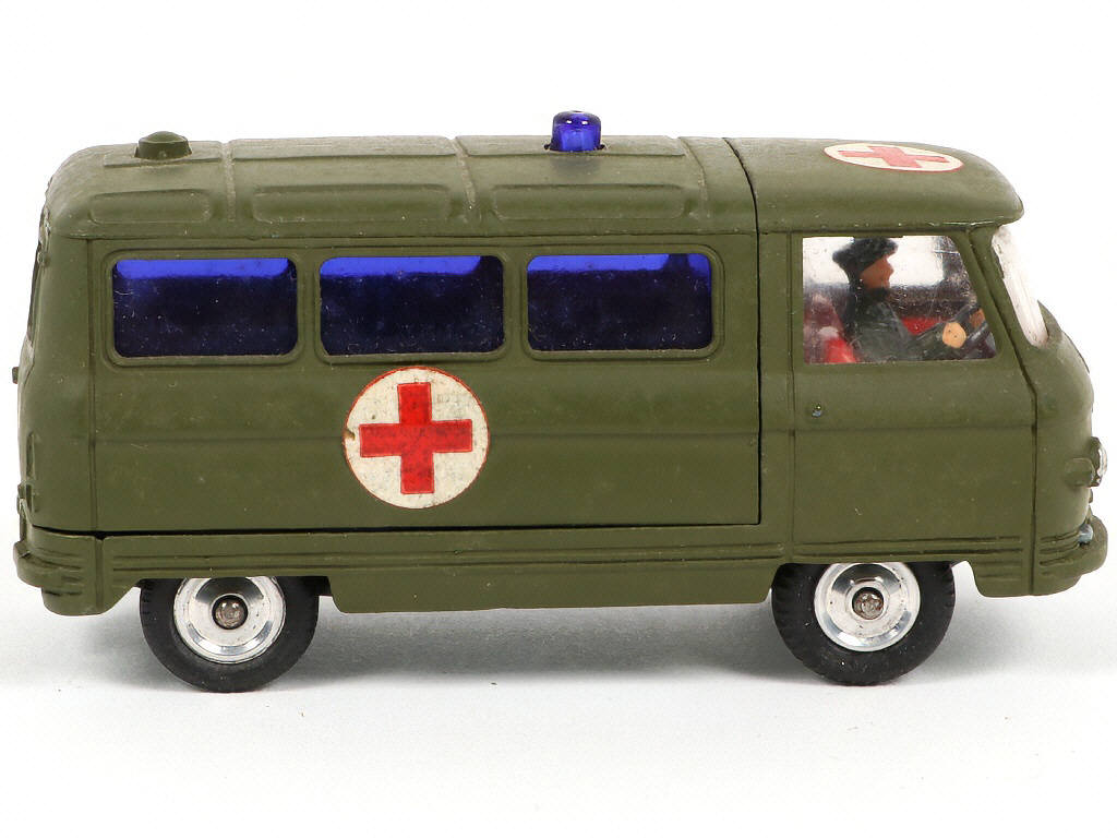 Lot 176 - CORGI TOYS (GB) (1)