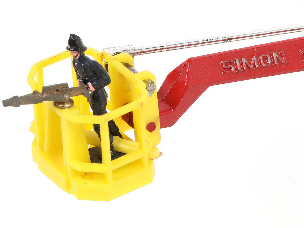 Lot 162 - CORGI TOYS (GB) (1)