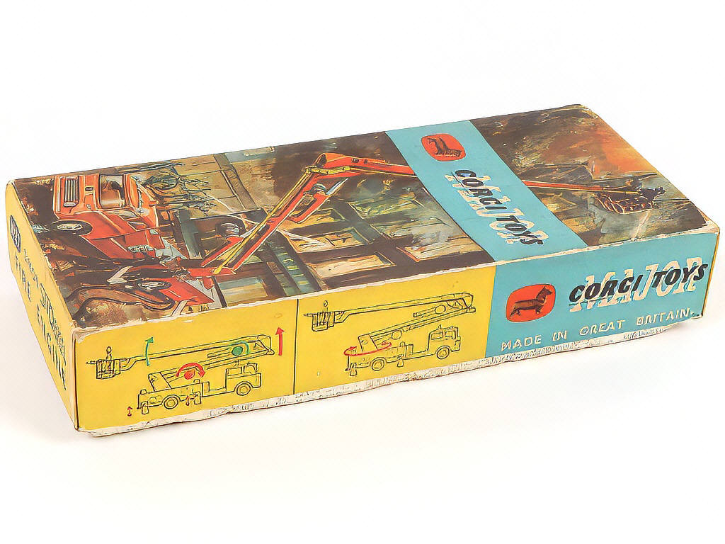 Lot 162 - CORGI TOYS (GB) (1)