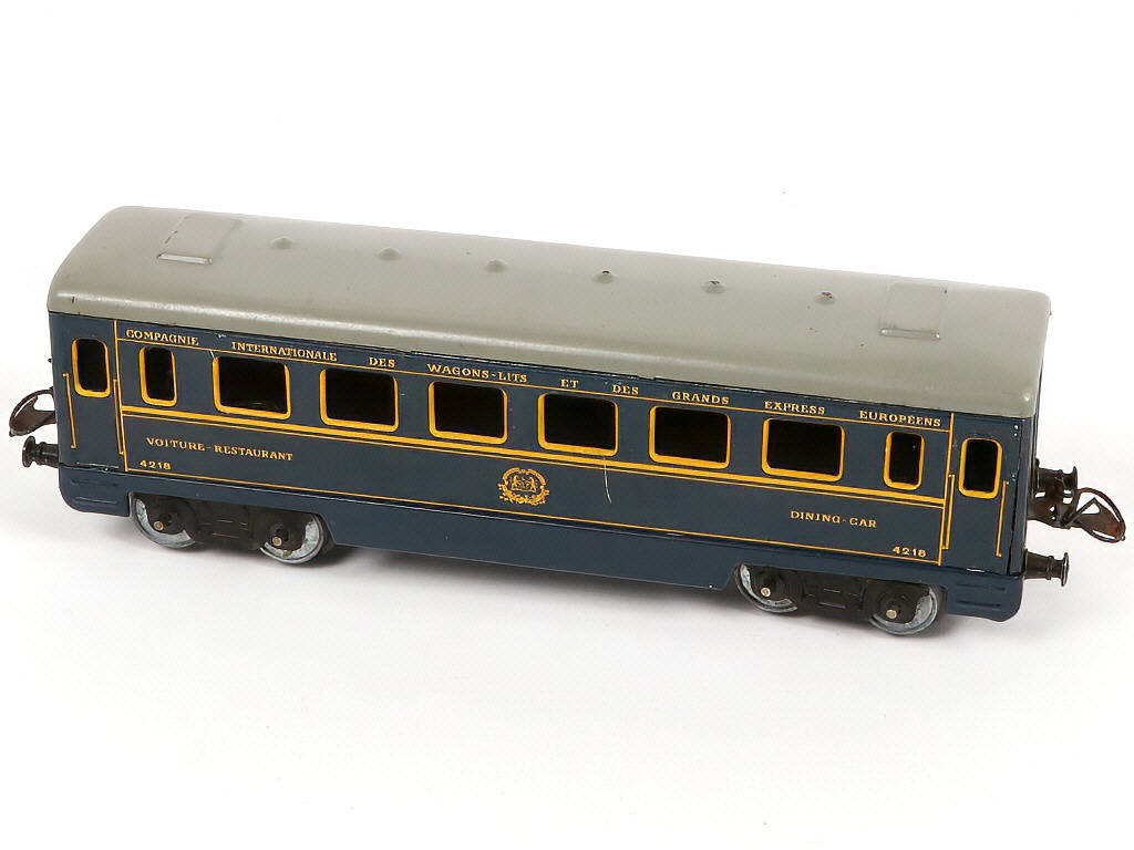 Lot 33 - HORNBY 'O' (FRANCE) (1)