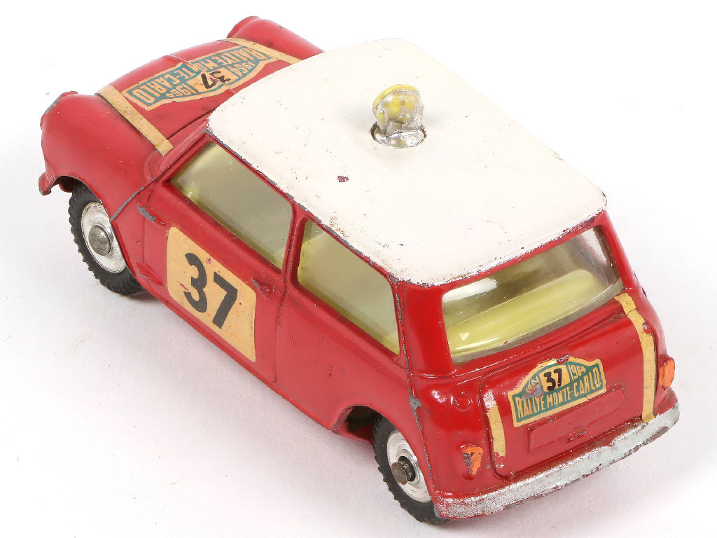 Lot 200 - CORGI TOYS (GB) (2)