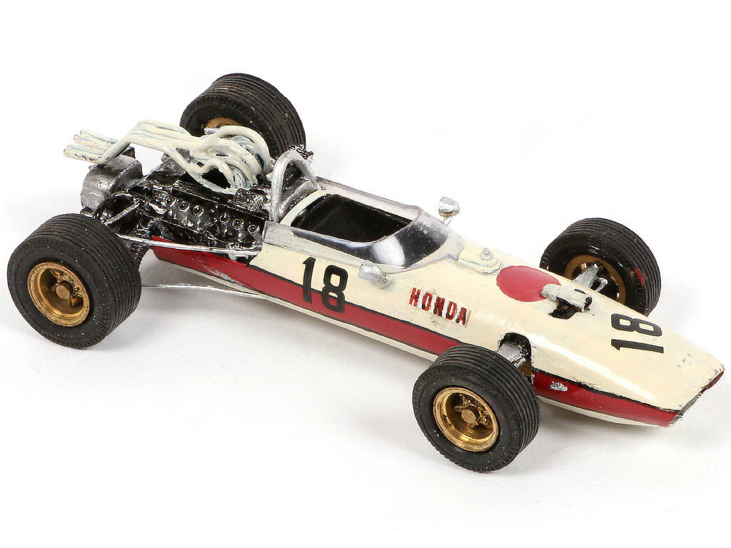 Lot 74 - KANDA IND. (JAPON) (1)