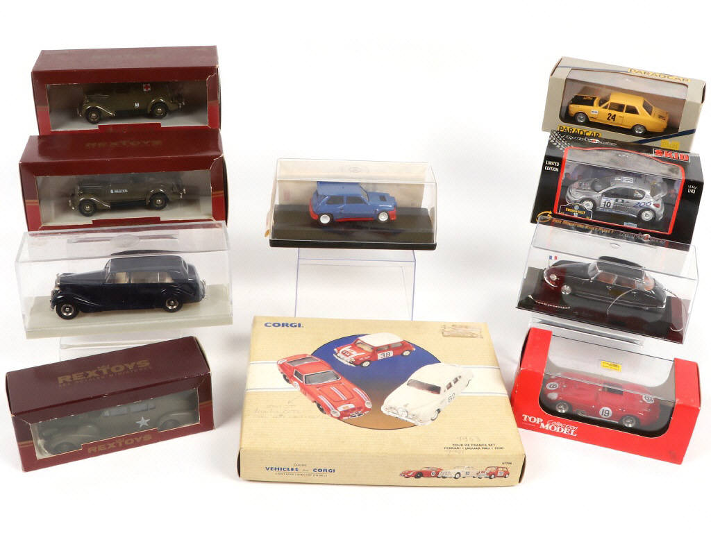 Lot 56 - DIVERS (10)