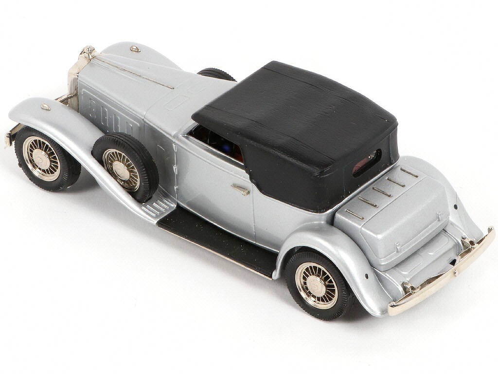 Lot 122 - BROOKLIN MODELS (GB) (1)