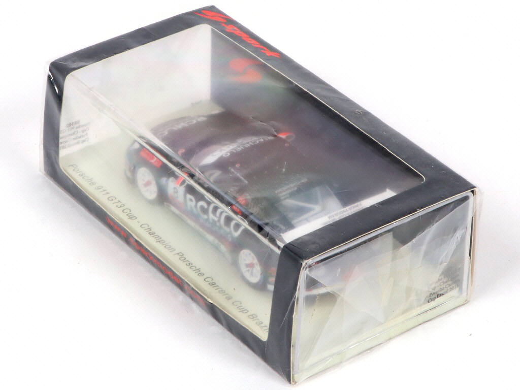 Lot 75 - SPARK (MACAU) (1)