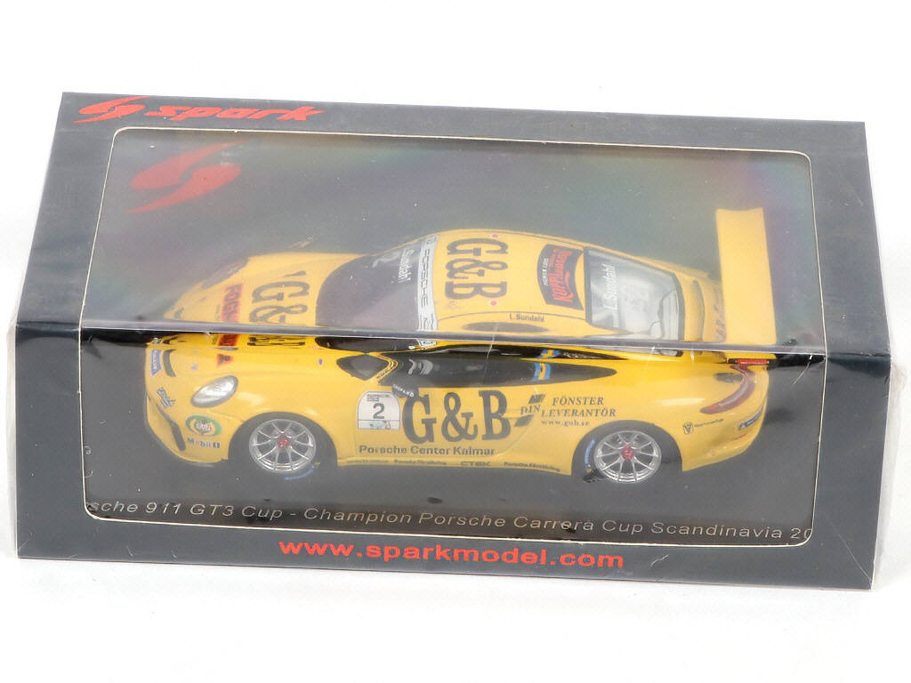 Lot 74 - SPARK (MACAU) (1)