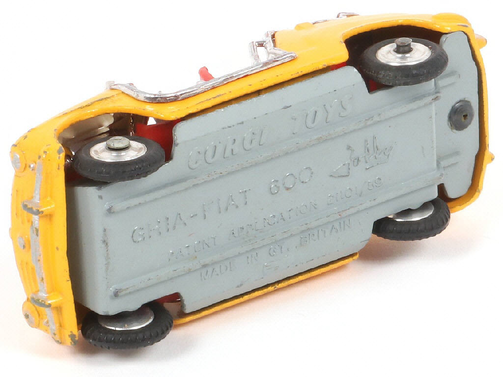 Lot 97 - CORGI TOYS (GB) (1)