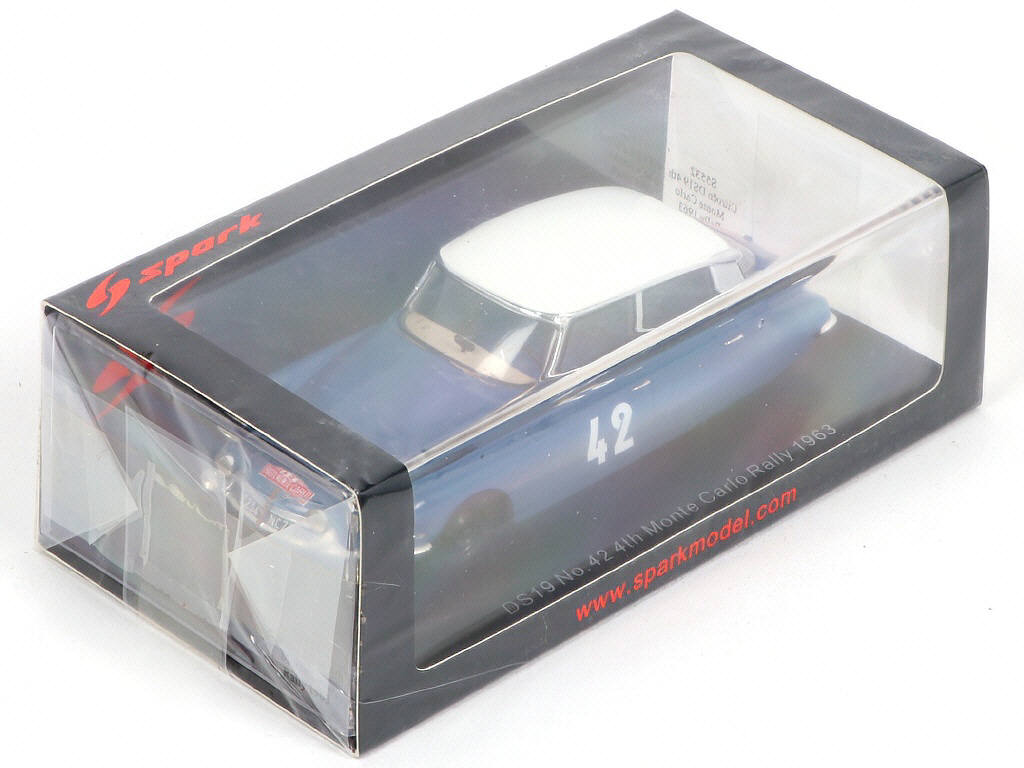 Lot 69 - SPARK (MACAU) (1)