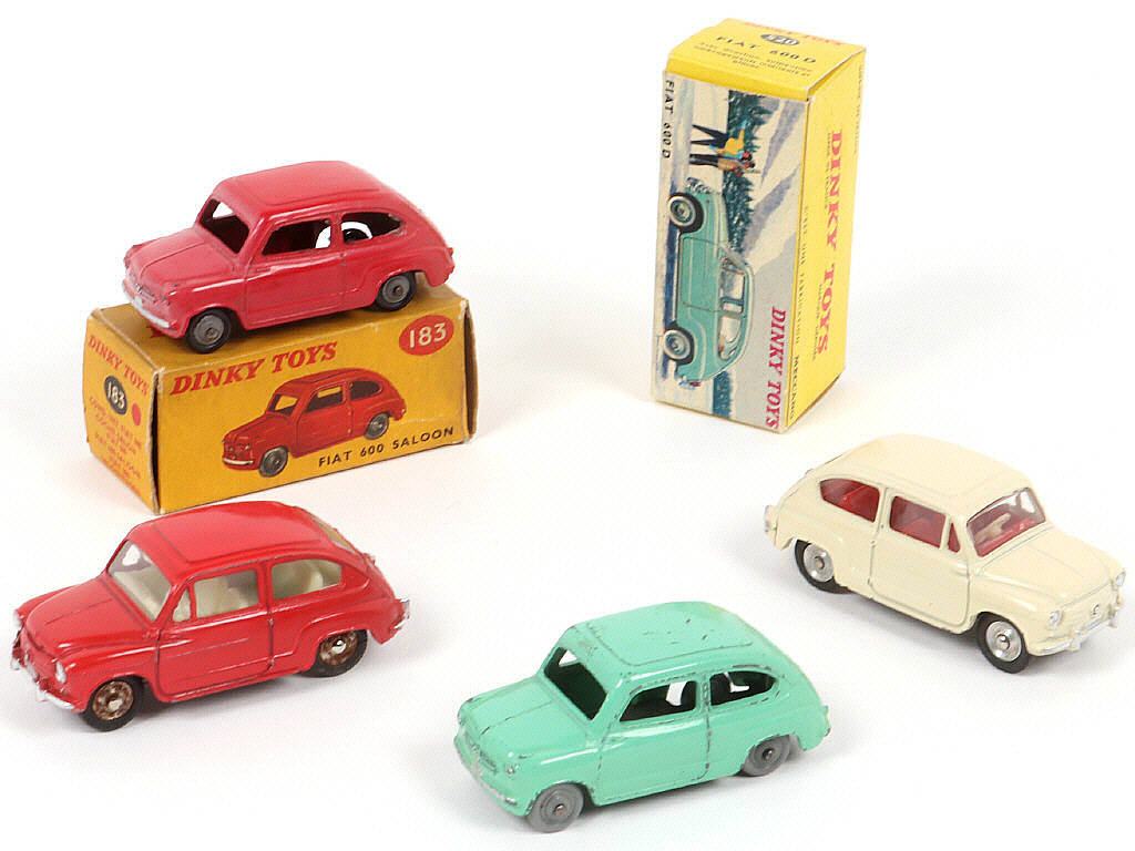 Lot 264 - DINKY TOYS (4)