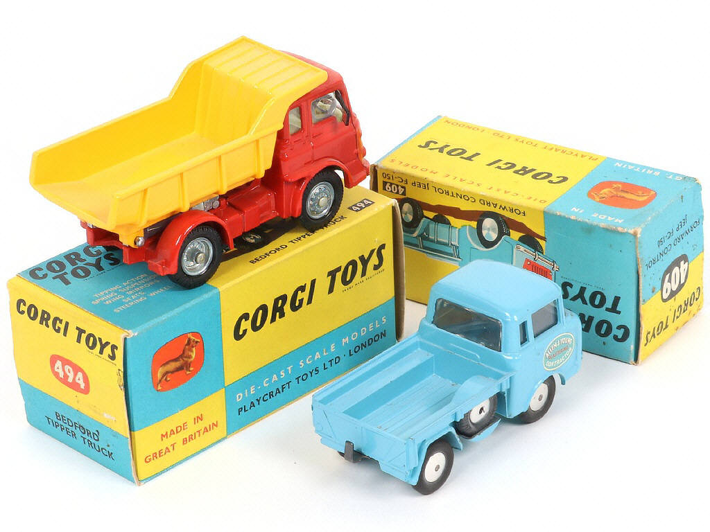 Lot 105 - CORGI TOYS (GB) (2)