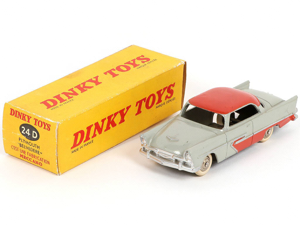 Lot 284 - DINKY TOYS (FRANCE) (1)
