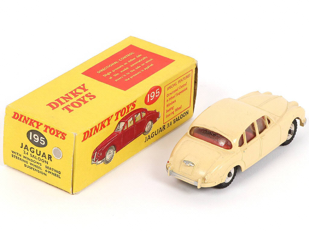 Lot 218 - DINKY TOYS (GB) (1)
