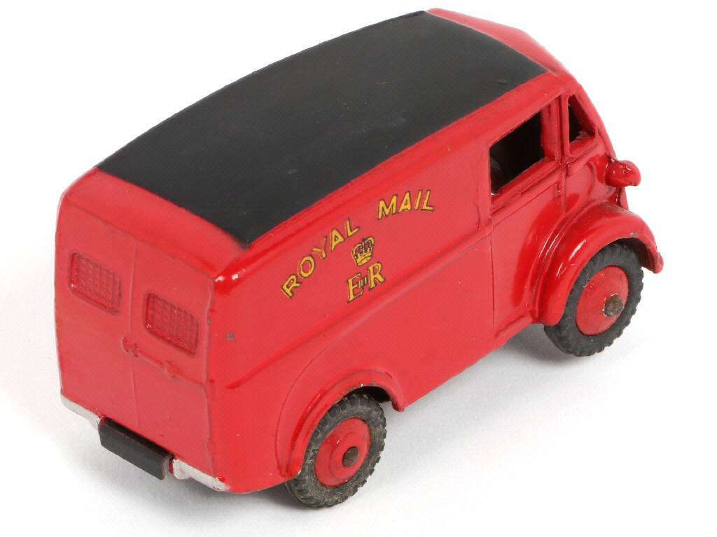 Lot 224 - DINKY TOYS (GB) (1)