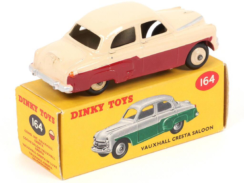 Lot 213 - DINKY TOYS (GB) (1)